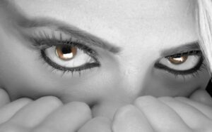 Causas de dor intensa dos olhos e como tratar