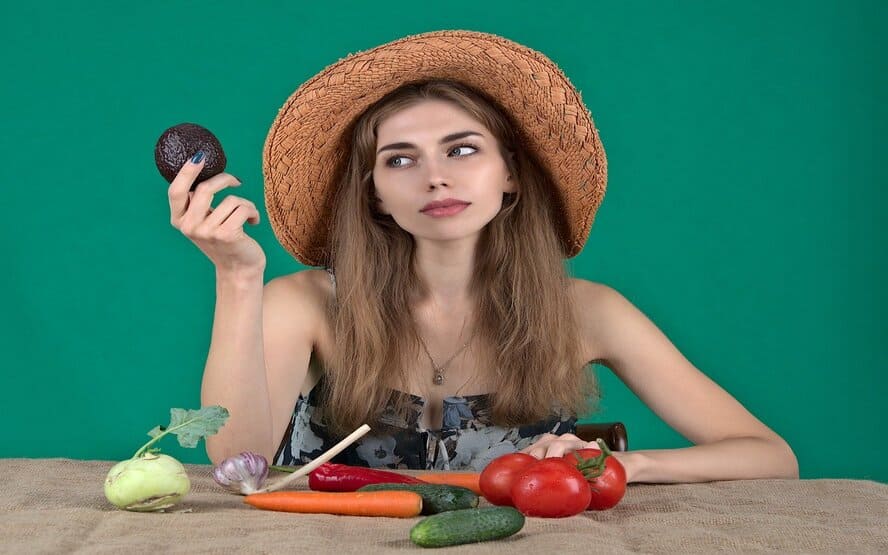 12 Benefícios comprovados do abacate para a saúde