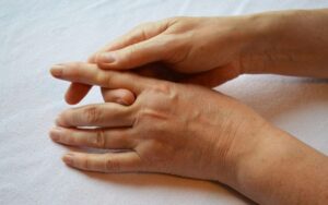 Como fazer a prevencao de artrite nas maos