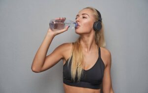 A água pode ajudá-lo a perder peso