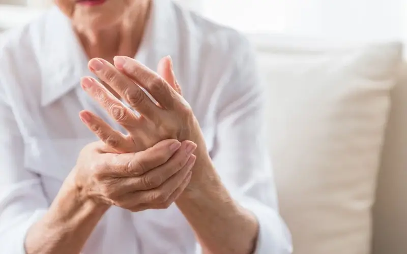 O que é artrite reumatoide