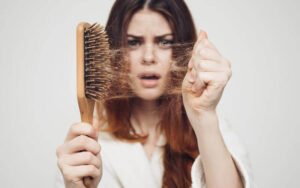 O Jejum Intermitente pode levar à queda de cabelo