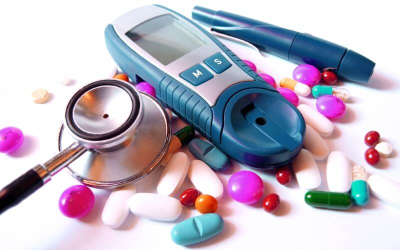Quais são as complicações a longo prazo da diabetes