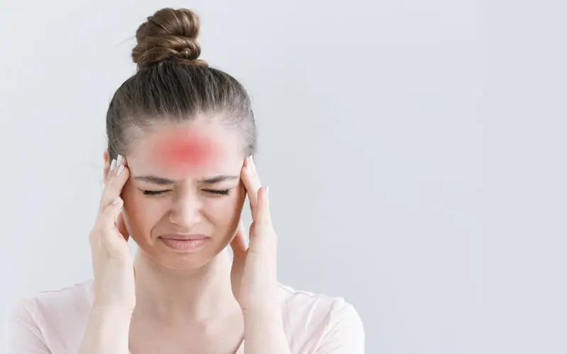 Dor de cabeça pode ser sintoma de pressão alta