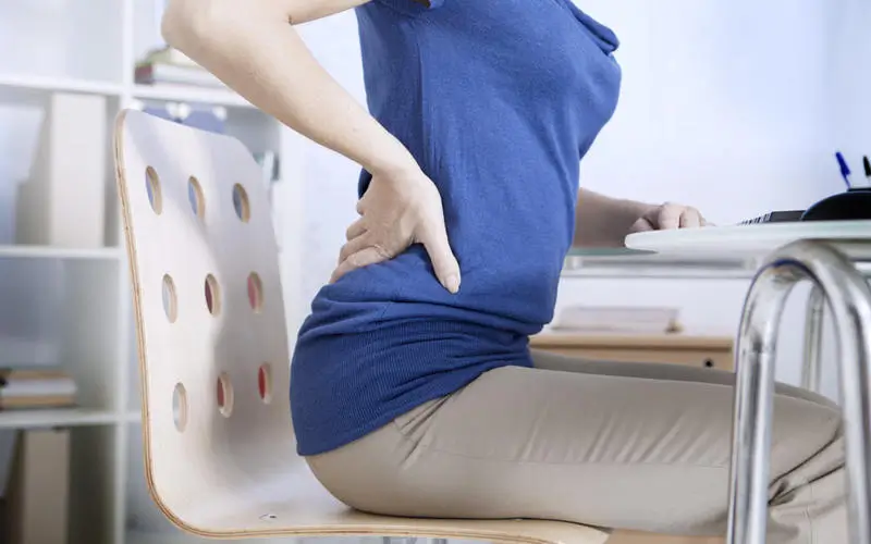 O que posso fazer para prevenir a dor nas costas