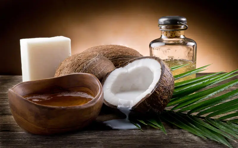 A massagem com óleo de coco é eficaz para fibromialgia