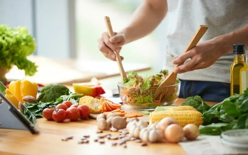 Alimentos que ajudam a controlar a compulsão alimentar