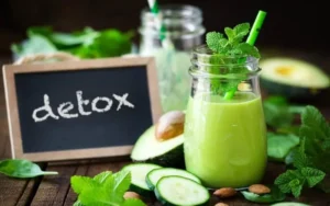 Preciso evitar completamente o açúcar durante uma dieta detox